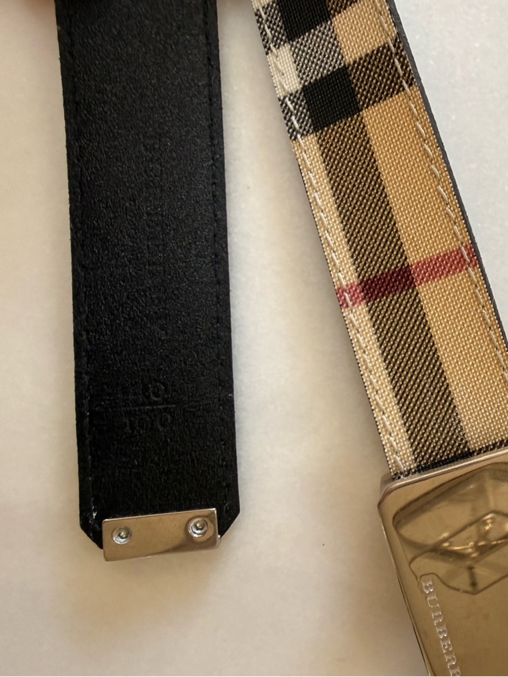 Excellent Condition Burberry Haymarket Plaid Belt with Silver Buckle size 40 - Picture 13 of 13